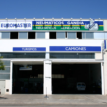 Instalaciones Neumáticos Gandia EUROMASTER