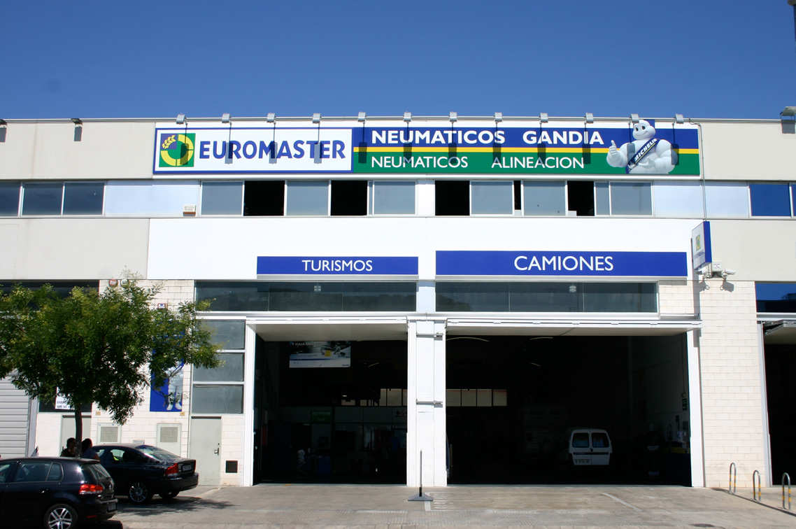 Instalaciones Neumáticos Gandia EUROMASTER